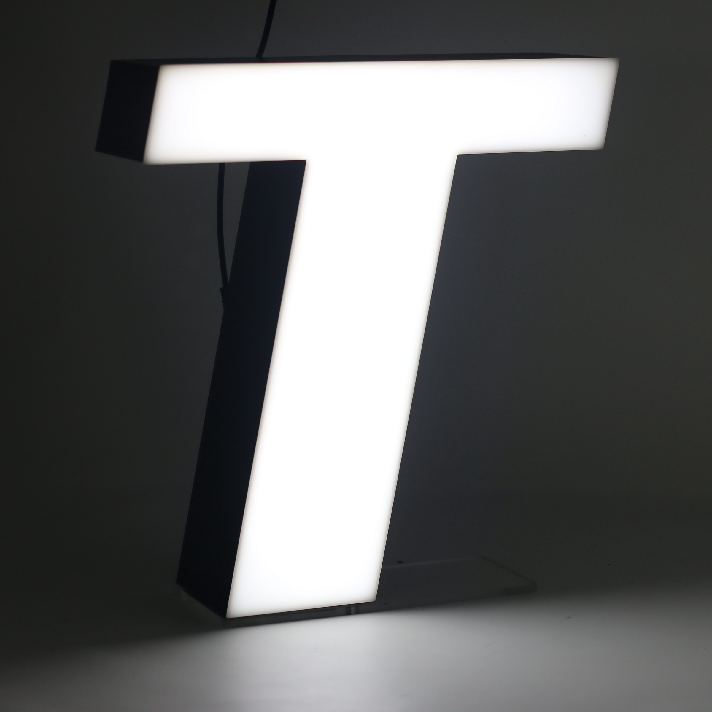 Led lighting letter T Led lighting letter T