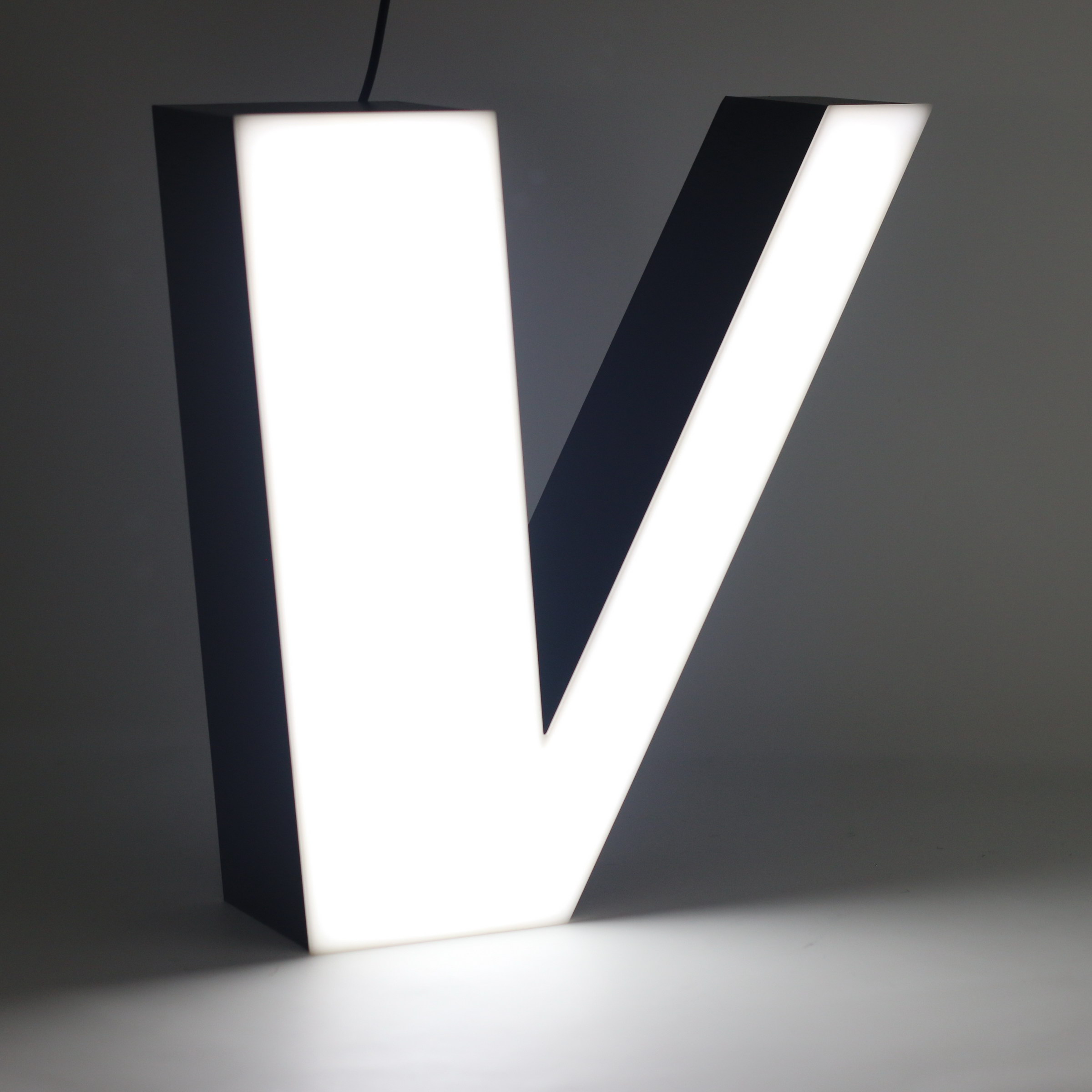 Led lighting letter V Led lighting letter V