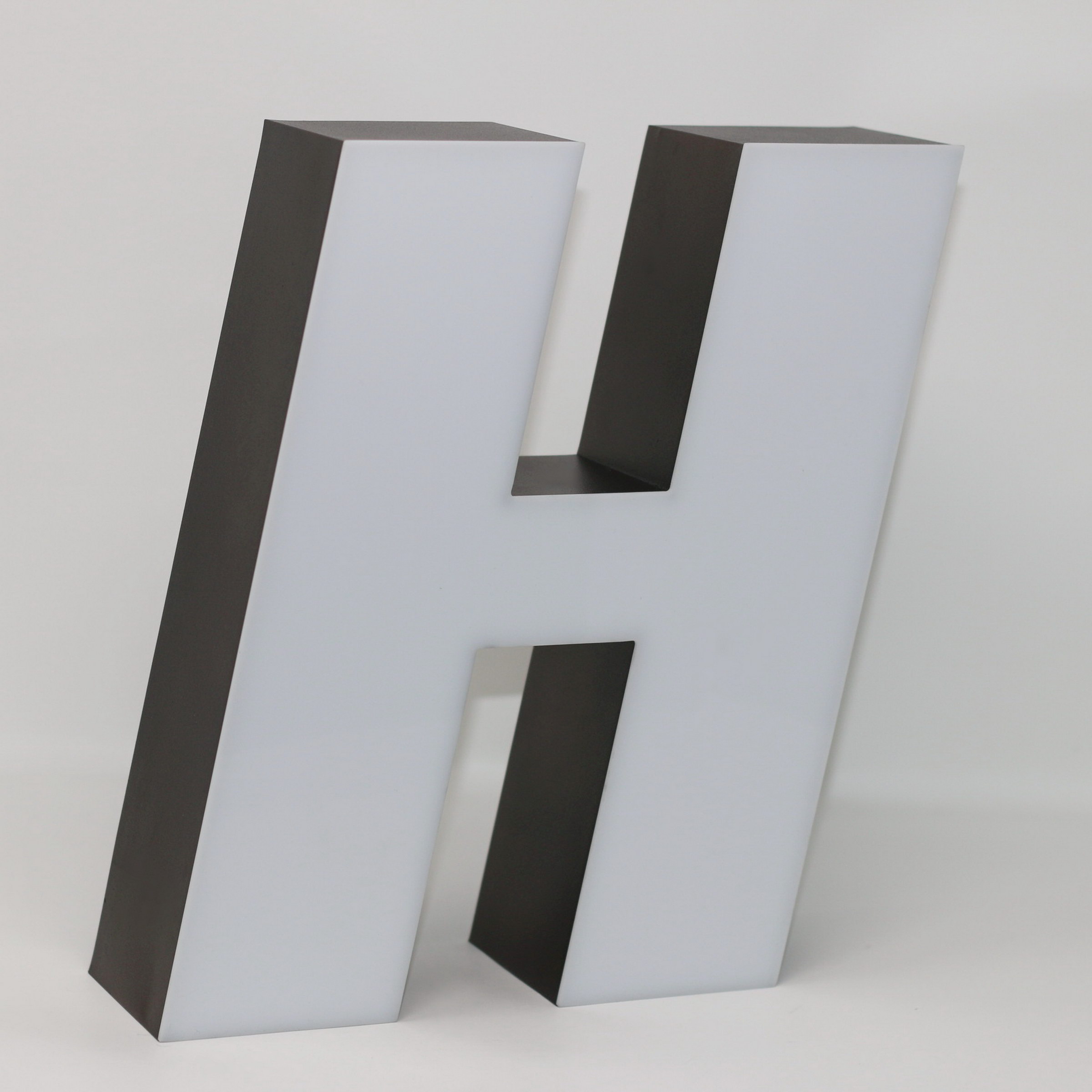 Lambo collection Led lighting letter H Lambo collection Led lighting letter H