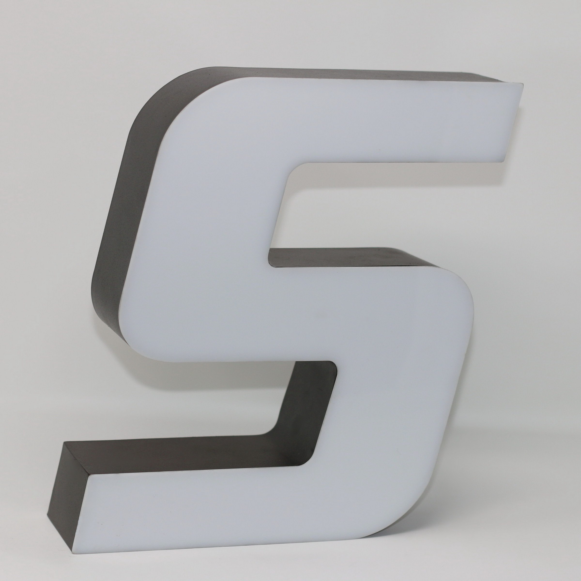 Lambo collection Led lighting letter S Lambo collection Led lighting letter S
