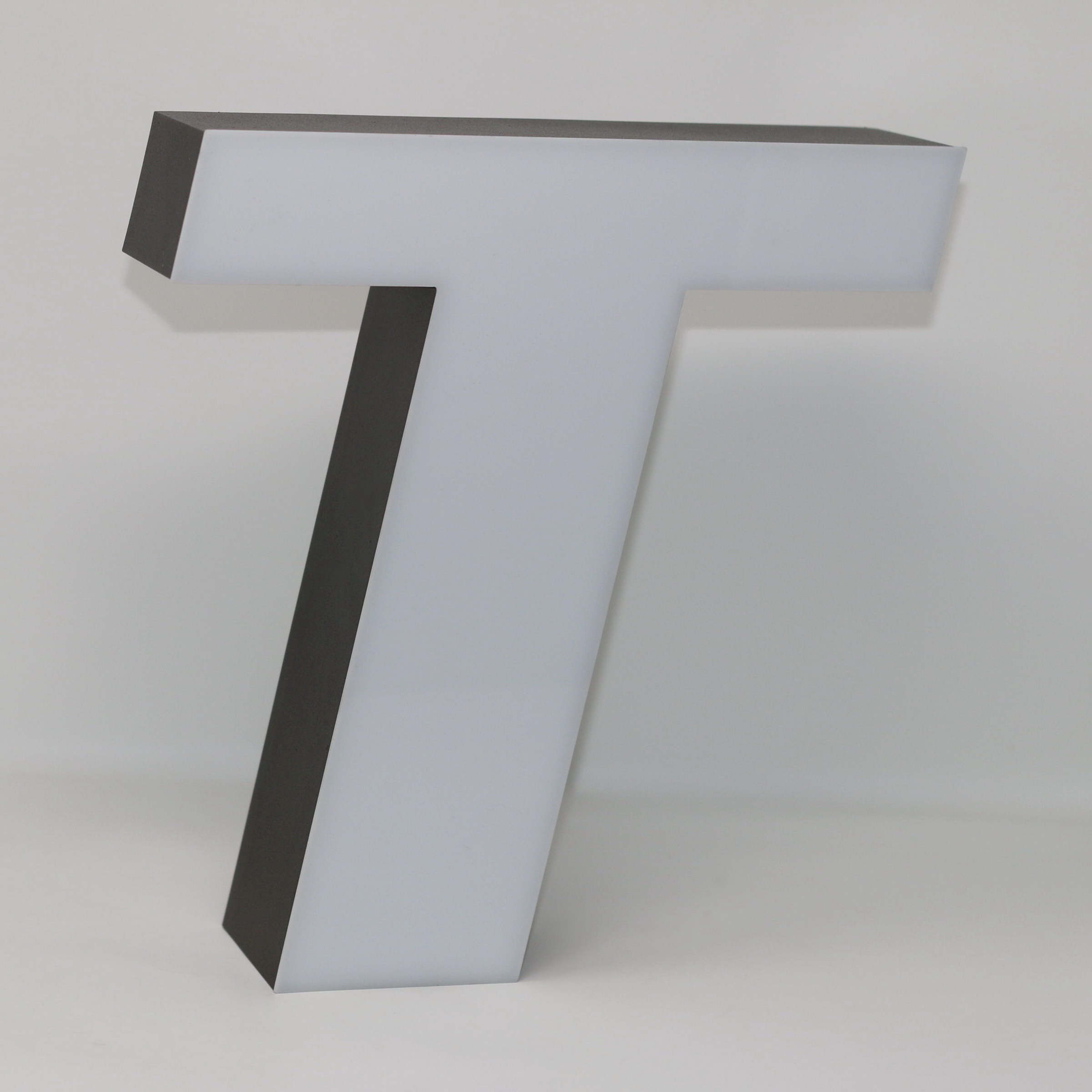 Lambo collection Led lighting letter T Lambo collection Led lighting letter T