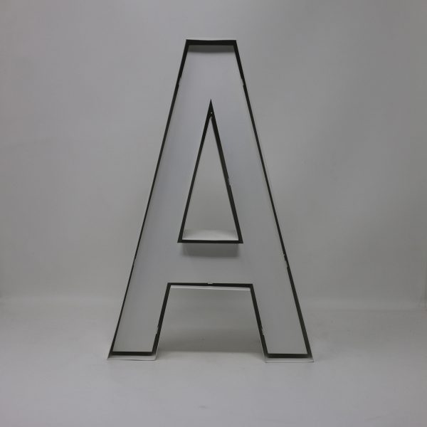 Quizzy Neon Style letter A