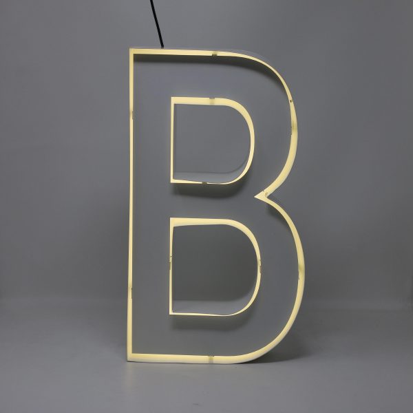 Quizzy Neon Style letter B