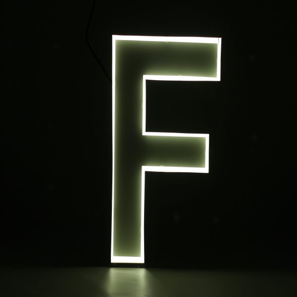 Quizzy Neon Style letter F