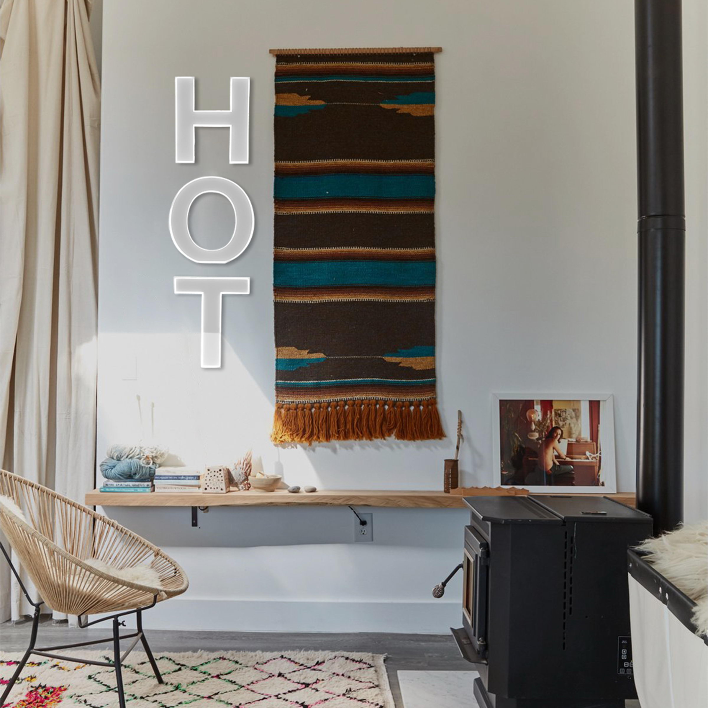 Quizzy Neon Style letters H+O+T Quizzy Neon Style letters H+O+T