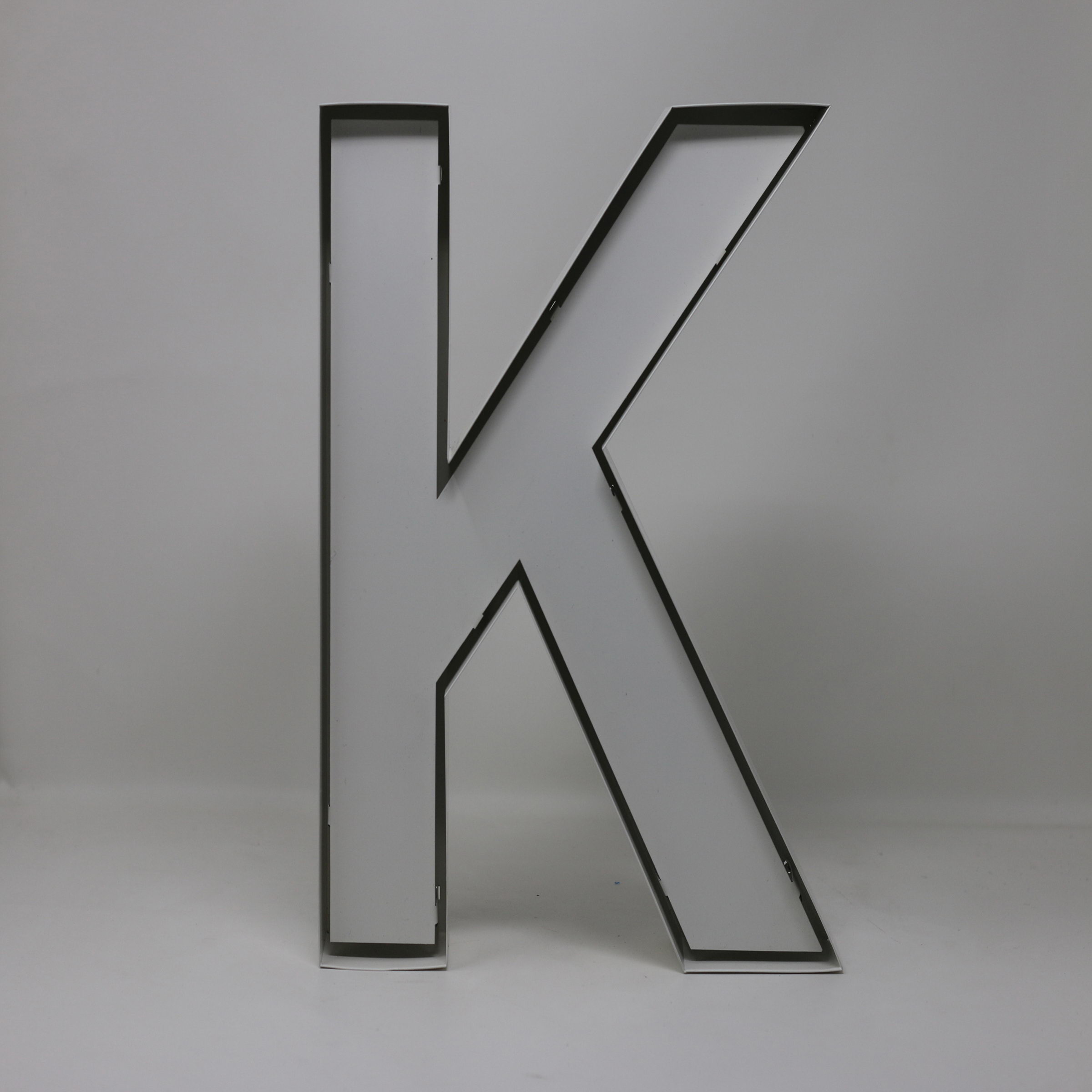 “NEON STYLE“ Letter K  iLUTE d.o.o.