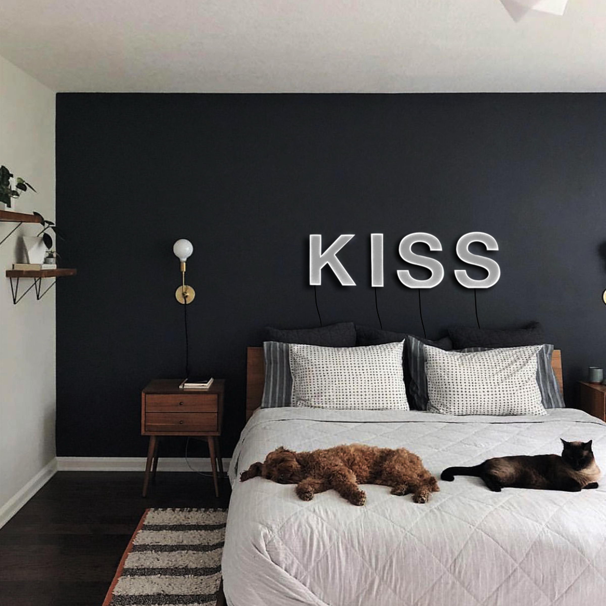 Quizzy Neon Style letters K+I+S+S Quizzy Neon Style letters K+I+S+S