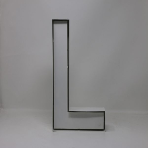 Quizzy Neon Style letter L