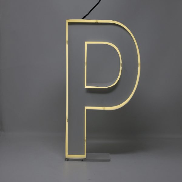 Quizzy Neon Style letter P