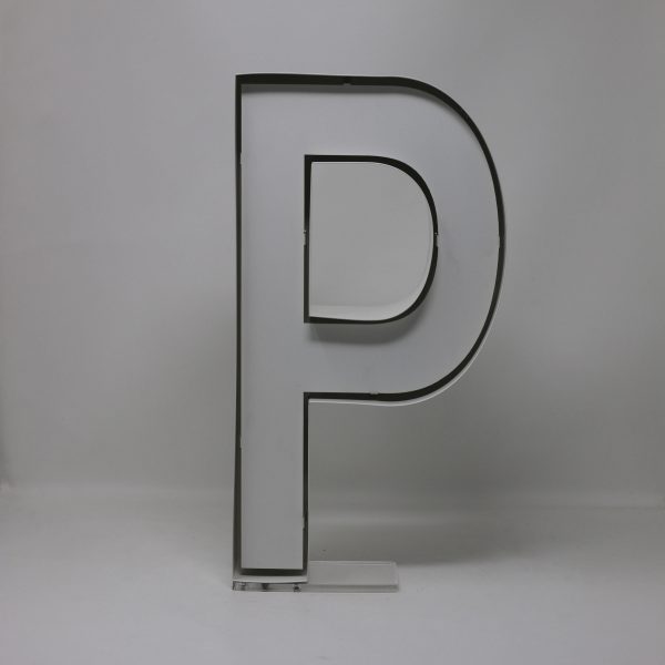 Quizzy Neon Style letter P