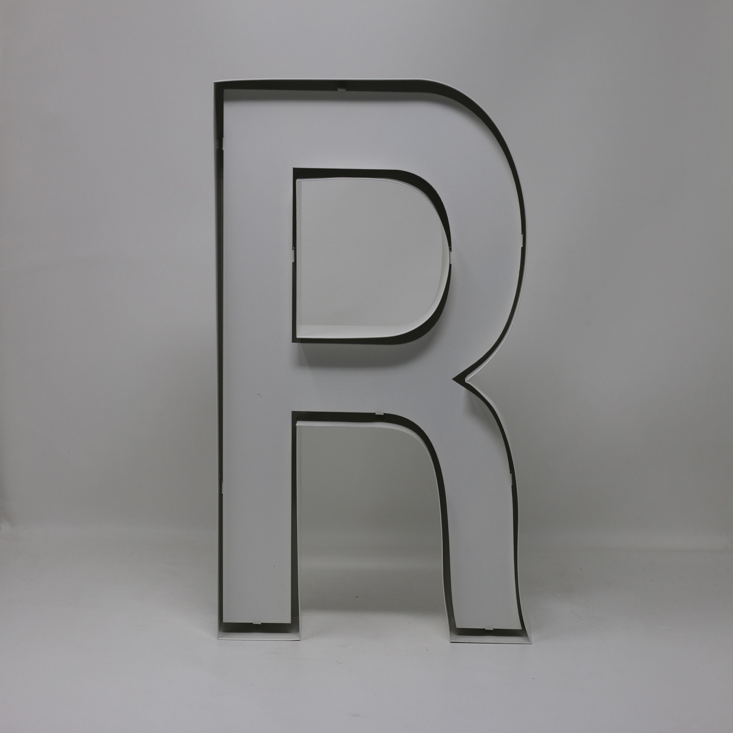 Quizzy Neon Style letter R Quizzy Neon Style letter R