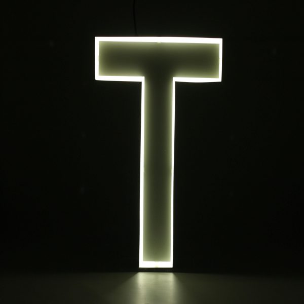 Quizzy Neon Style letter T
