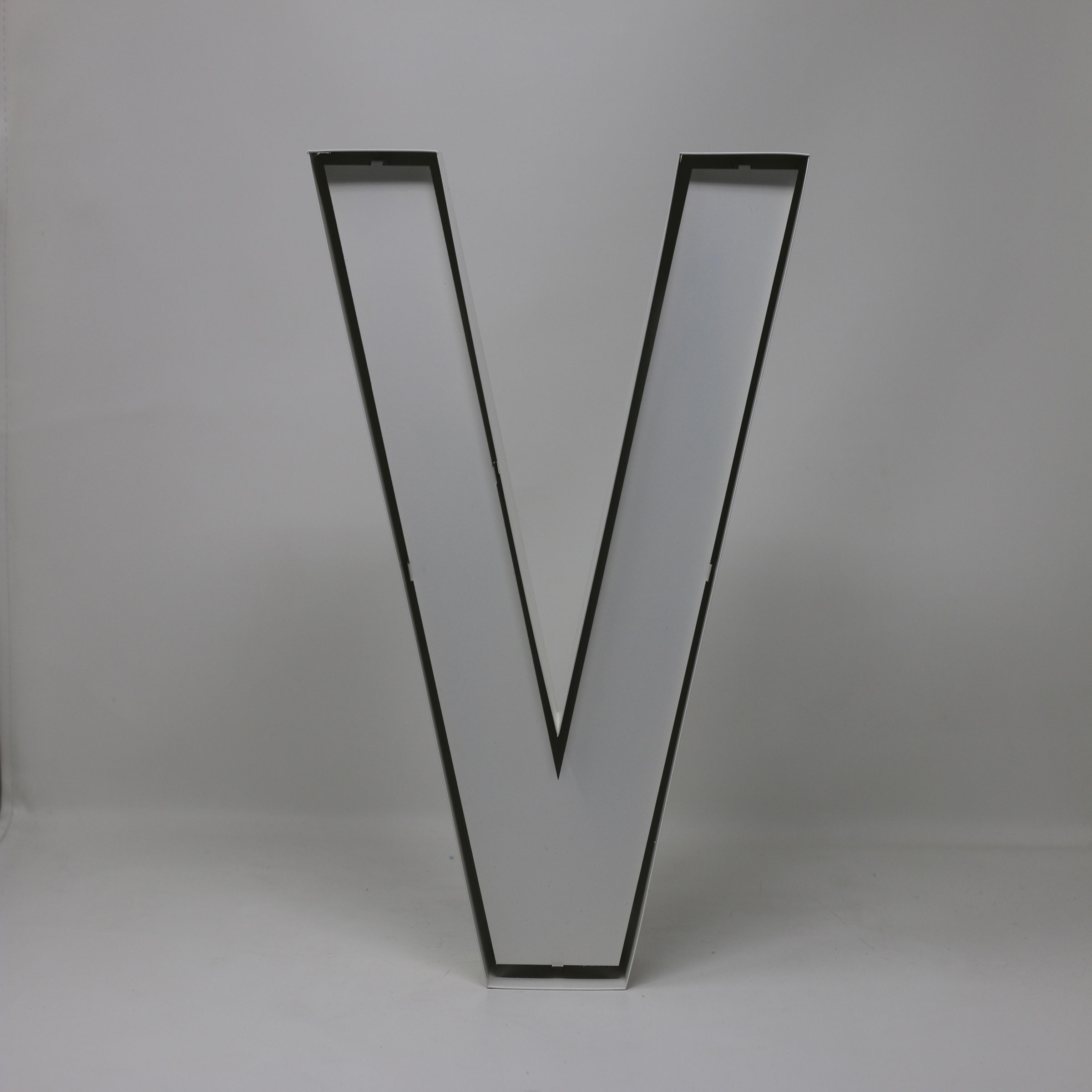 Quizzy Neon Style letter V Quizzy Neon Style letter V